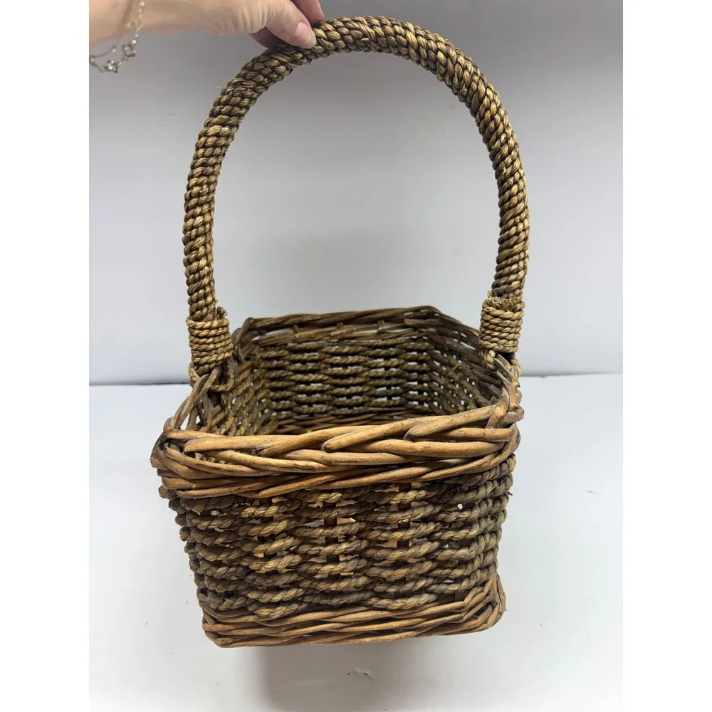 Vintage Rustic Woven Wicker Basket with Twisted Handle Farmhouse Decor Brown